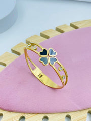 Gold Clover Charm Bracelet