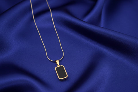 03T122504GD Double Sided Stainless Steel Necklace – Anti-Tarnish & Hypoallergenic