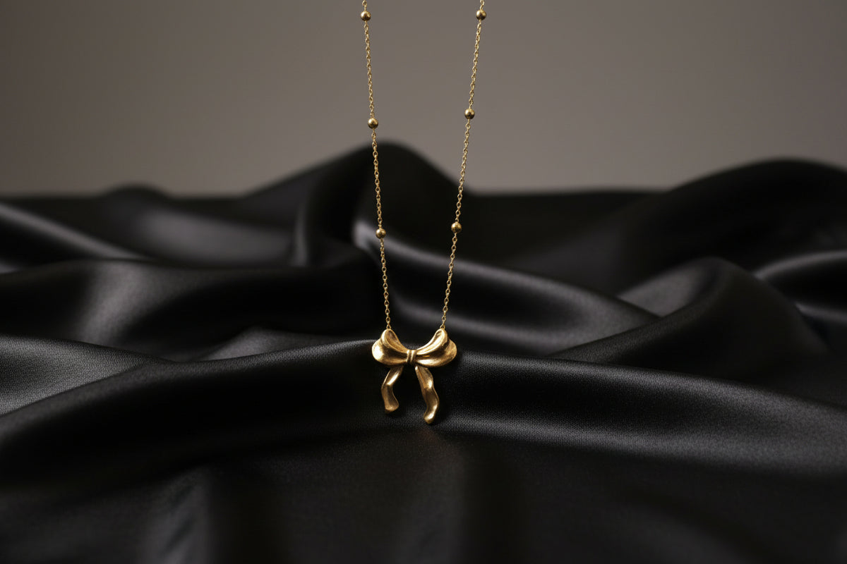 03T122509GD Premium Bow Shaped Stainless Steel Necklace