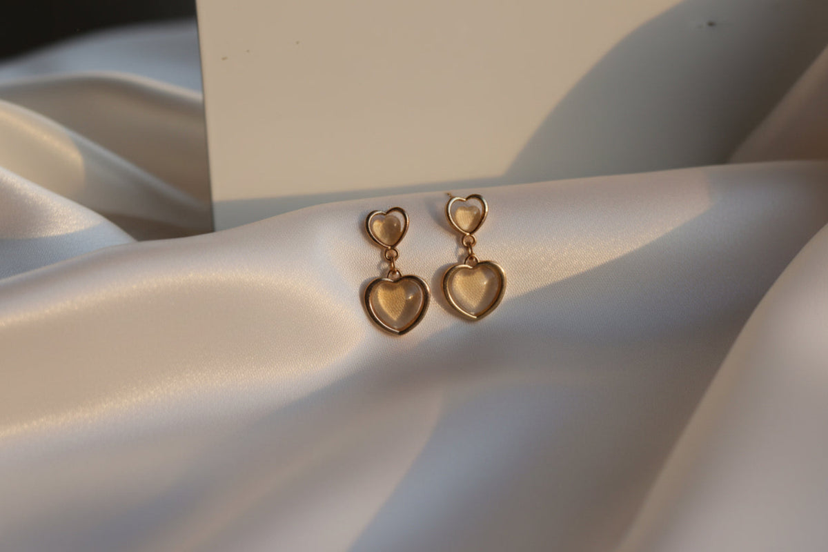01AT122501GD Gold heart-shaped drop earrings - Anti Tarnish Jewellery