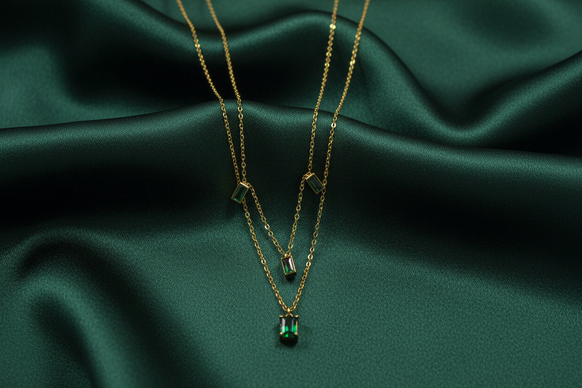03T122512GD Premium Pearl Design Stainless Steel Necklace – Anti-Tarnish & Hypoallergenic